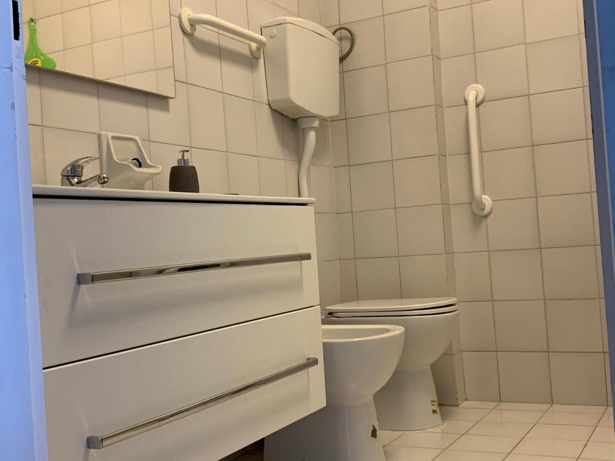 Al Mare Apartament Apartment Фано Екстериор снимка
