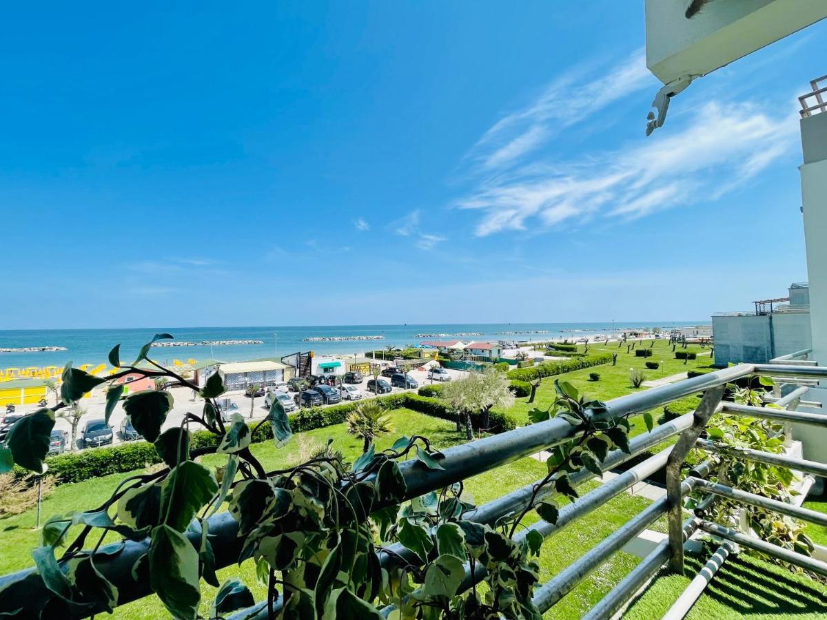 Al Mare Apartament Apartment Фано Екстериор снимка