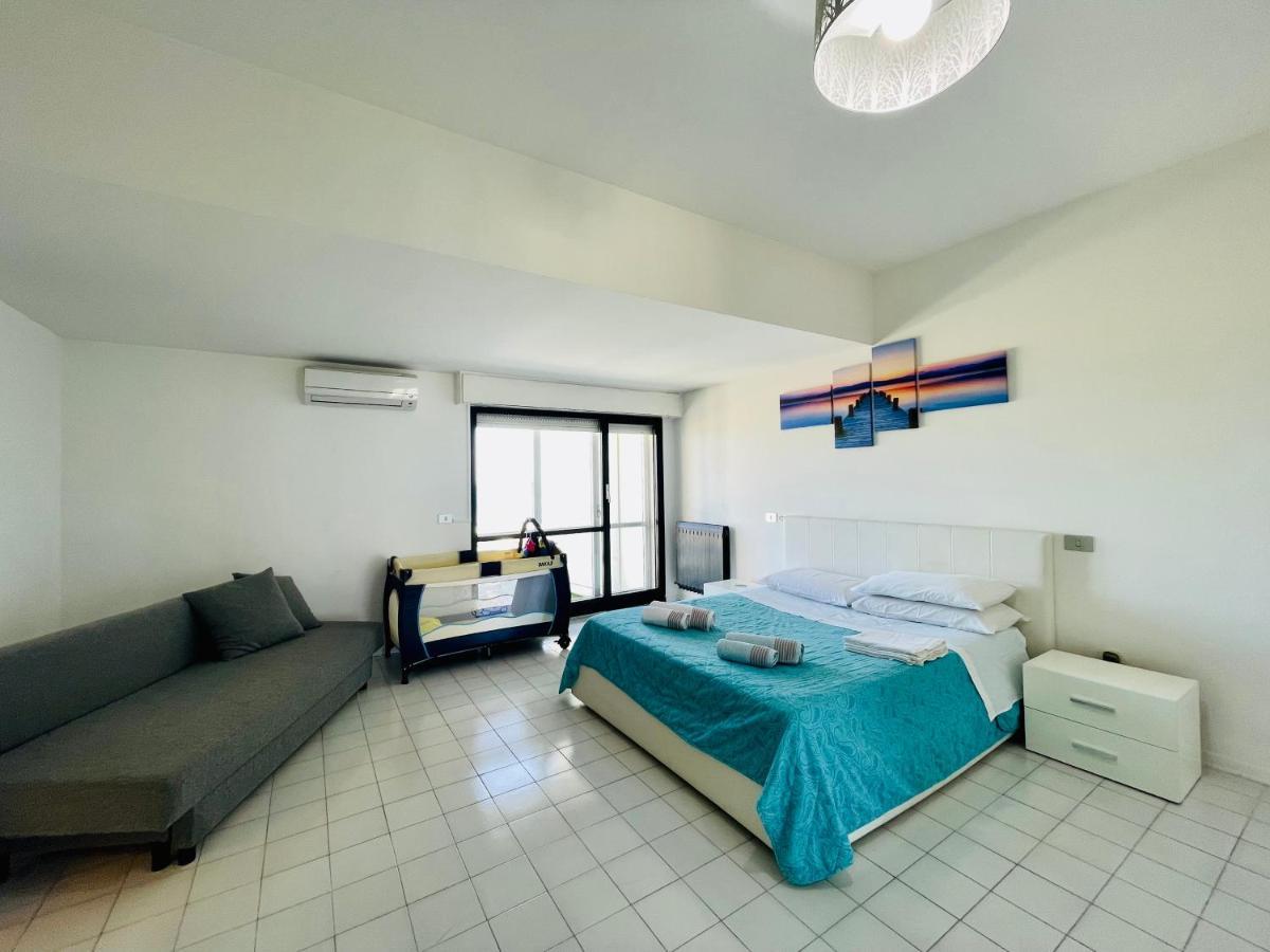 Al Mare Apartament Apartment Фано Екстериор снимка
